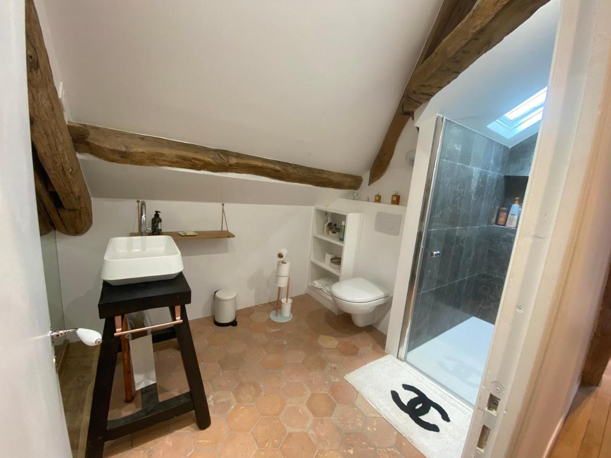Loft Dans Le Clocher Face Au Chateau Bonnelles 外观 照片