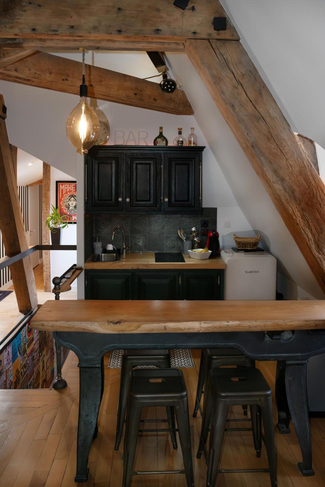 Loft Dans Le Clocher Face Au Chateau Bonnelles 外观 照片